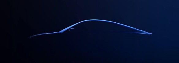 Silhouette lumineuse d’une Alpine sur fond sombre